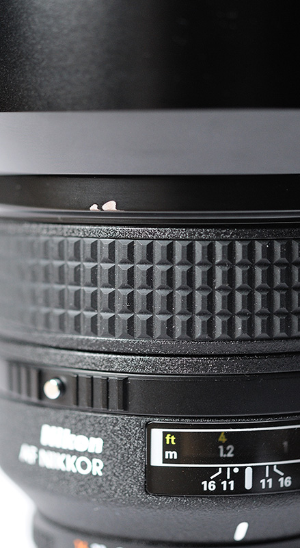 Lack_einskommavier_AF_85mm_D